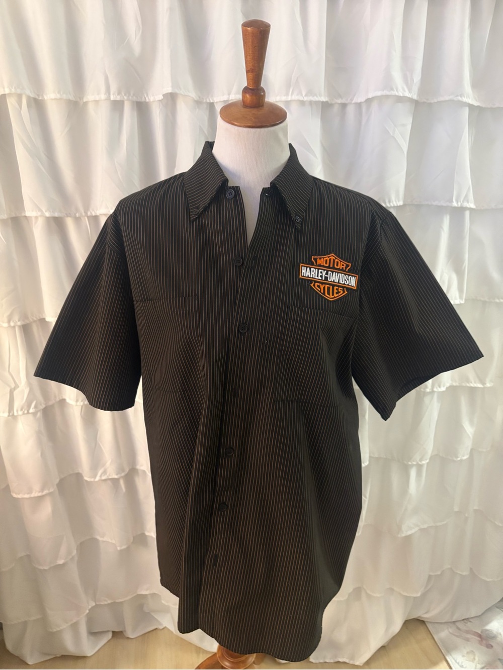 Harley Davidson Screamin Eagle
Short Sleeve Button Up Shirt Size Large-EUC